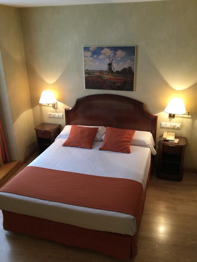 Hotel Cordon Burgo Kültér fotó