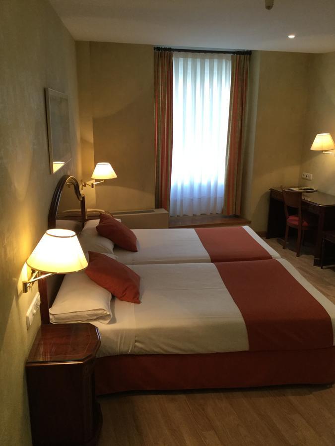 Hotel Cordon Burgo Kültér fotó