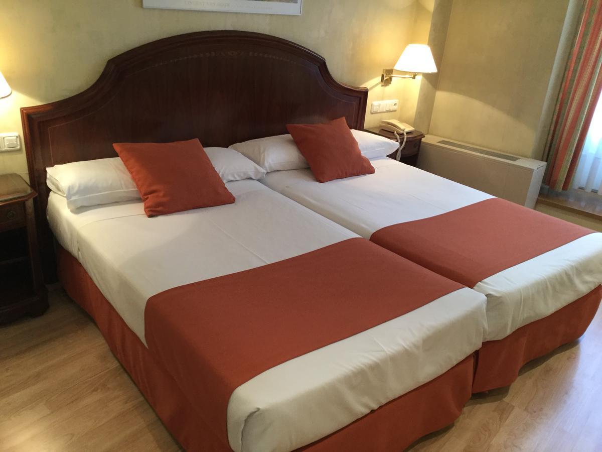 Hotel Cordon Burgo Kültér fotó