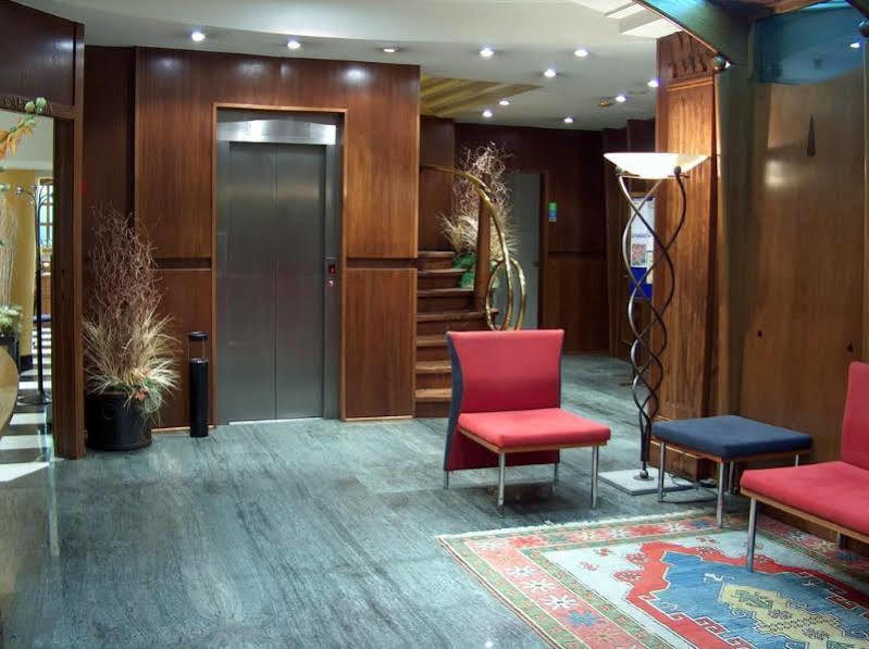 Hotel Cordon Burgo Kültér fotó