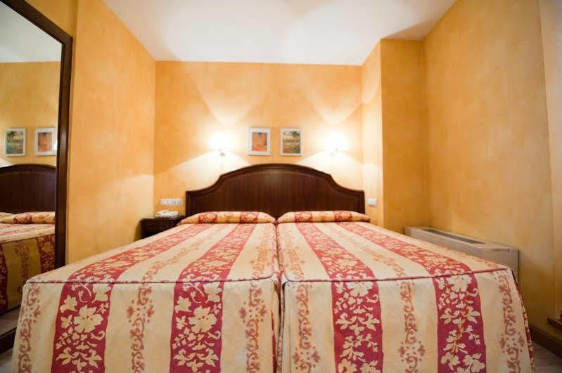 Hotel Cordon Burgo Kültér fotó