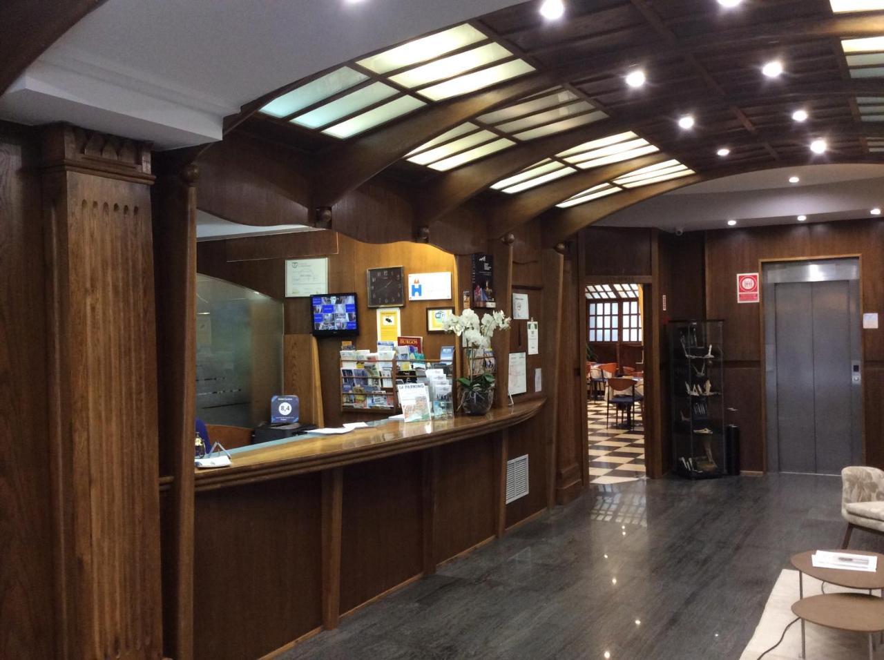 Hotel Cordon Burgo Kültér fotó
